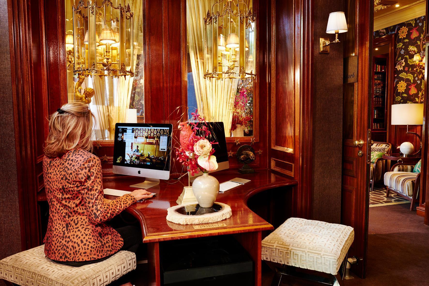 Hotel Estherea Amsterdam Ngoại thất bức ảnh